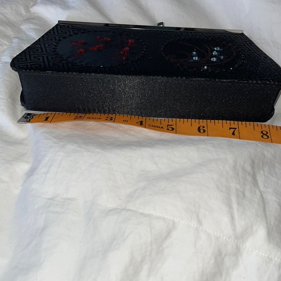 Rachel Clutch - Picture 4 of 5